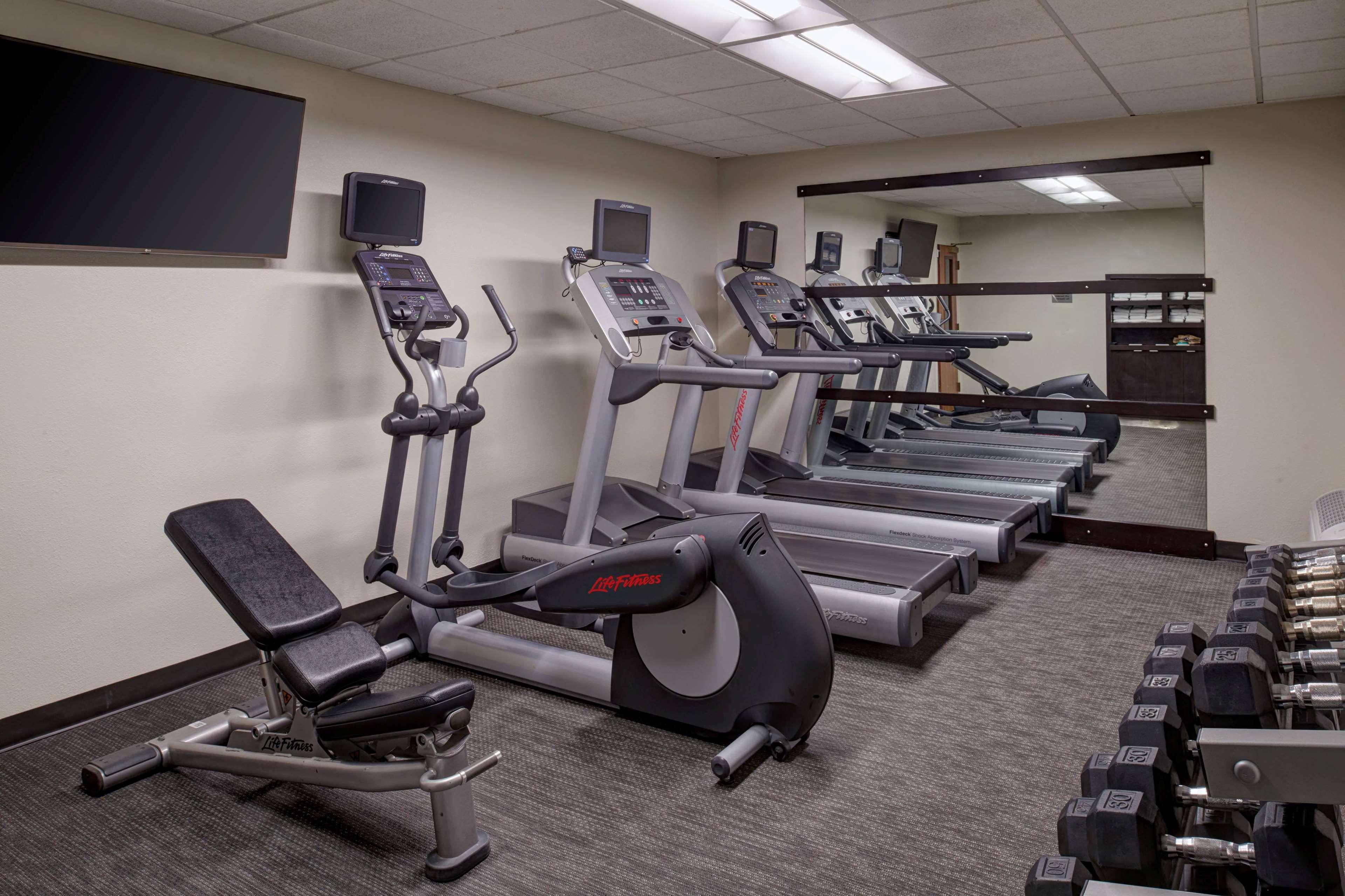 Отель Sonesta Select Indianapolis Кармел Экстерьер фото